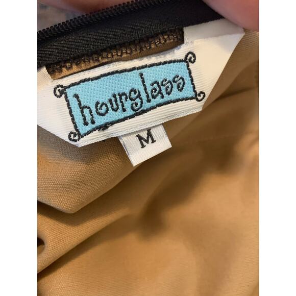 Hourglass black floral mesh lined pencil skirt size M - Picture 3 of 6